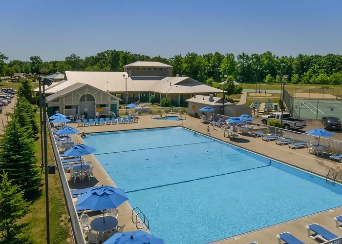 Club Vacations Fox River At Hotel Sheridan