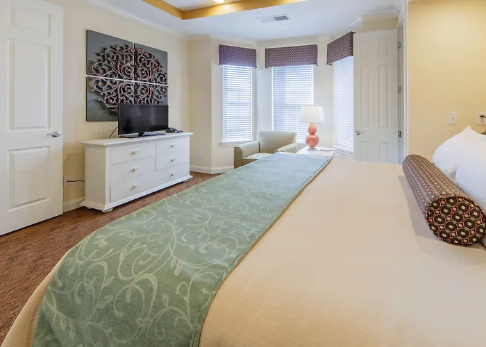 Hotel Club Vacations Fox River At